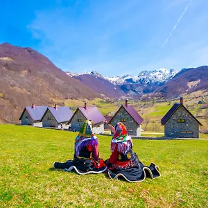  Villa Alpini Albanien