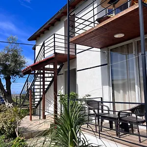  Apartment Ari Albanien